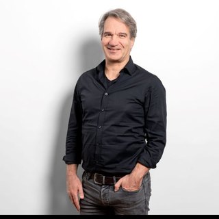 Portrait Thomas Jahn